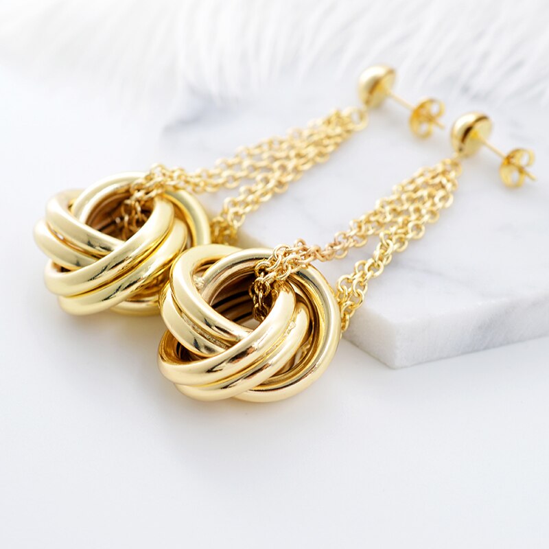 Women Necklace Earrings Pendant Twisted Circles Jewelry Sets