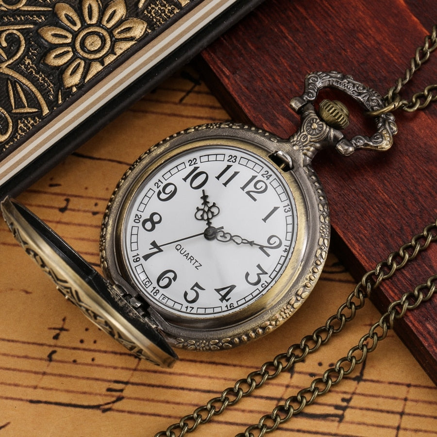Antique 3D Butterfly Hollow Case Design Quartz Pocket Watch