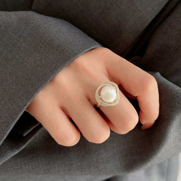 Luxury Design WhirlPool Pearl Bird's Nest Gold Rings