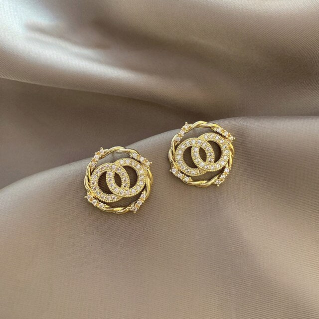 Trendy Crystal Round Pendant Drop Earrings For Women