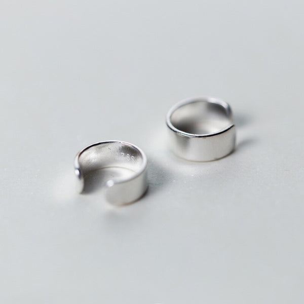 Pendientes minimalistas con dijes, modernos pendientes de clip redondos de plata de ley 925