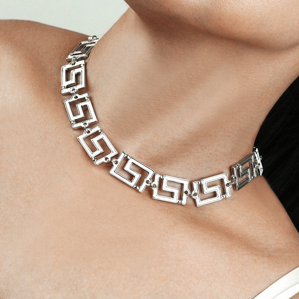 American popular retro hollow out short choker necklace