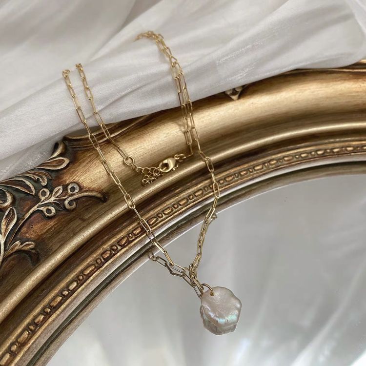 New Vintage Irregular Pearl  Gold Plated  Necklaces