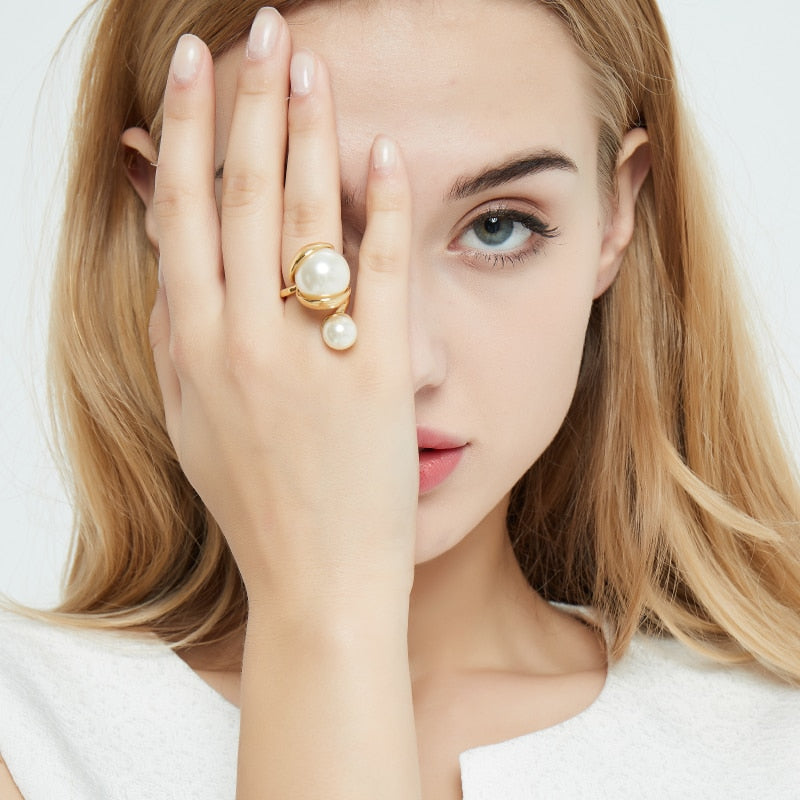 Big Imitation Pearls  Gold Color Metal Hollow  Rings