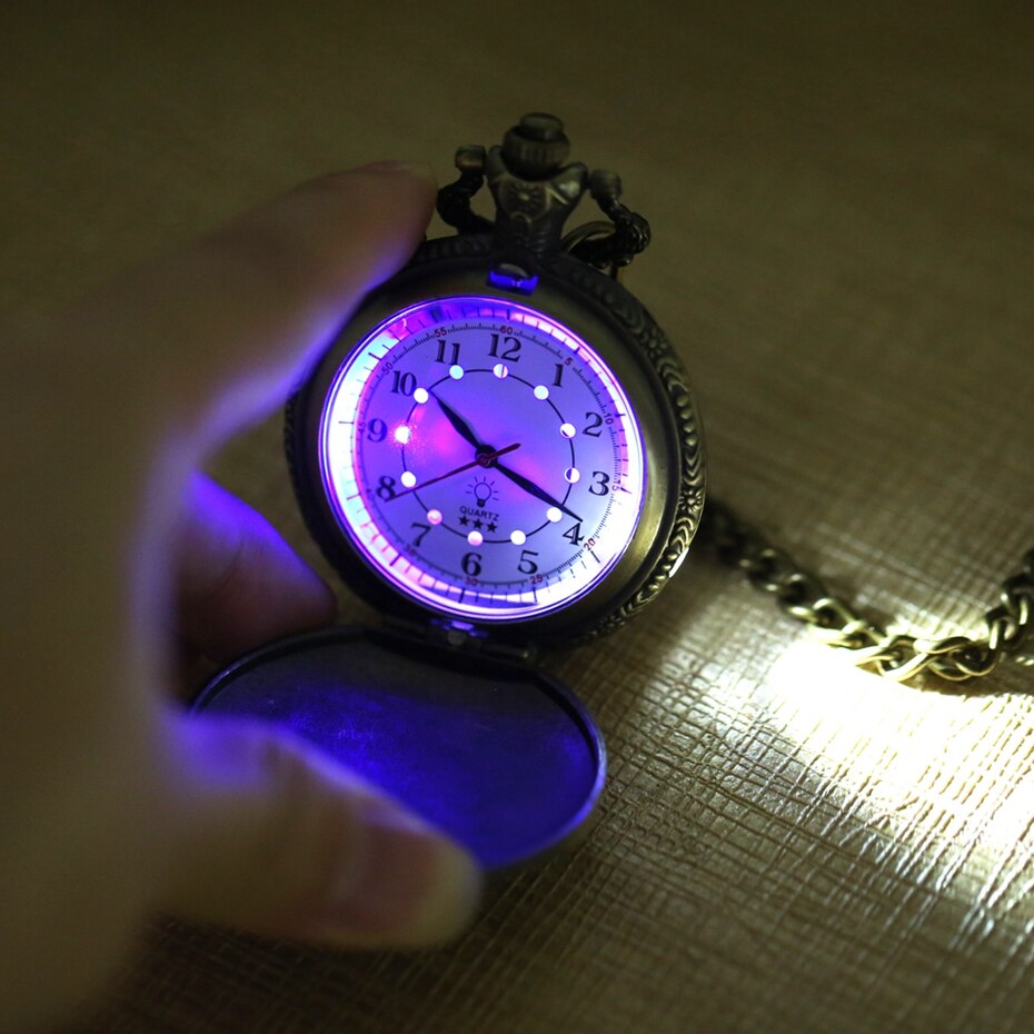 LED Flash Luminous Vintage Dial Quartz Pocket Watch