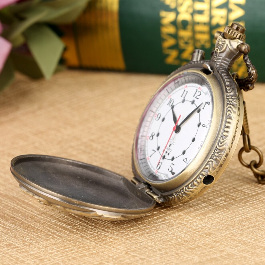 LED Flash Luminous Vintage Dial Quartz Pocket Watch