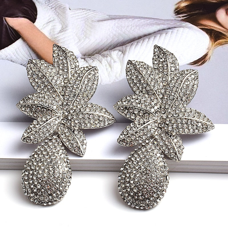 New Long Gold Metal Flower Drop Earrings