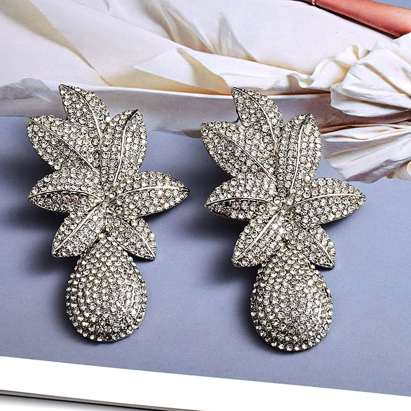 New Long Gold Metal Flower Drop Earrings