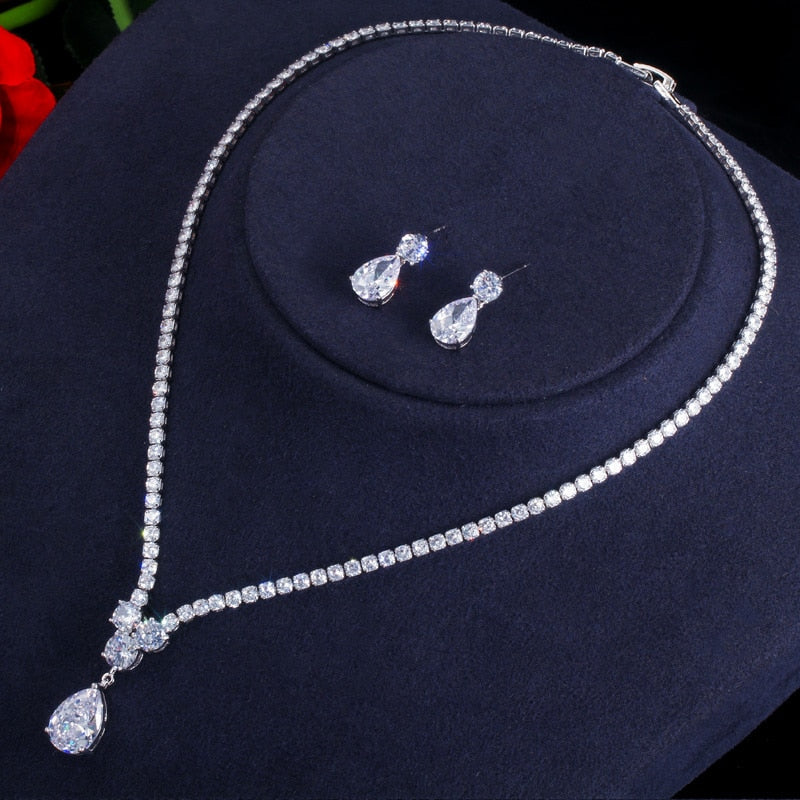 Zircons Fashion Cubic Zirconia Water Drop Necklace and Earrings Jewelry Sets