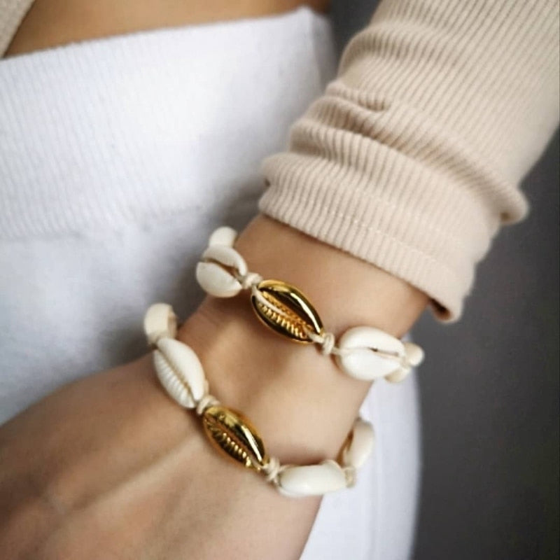 Handmade Shell Made of Alloy Material Bracelet