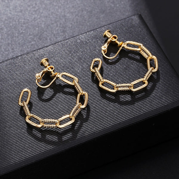 Pendientes de aro de metal con textura tallada retro para mujer