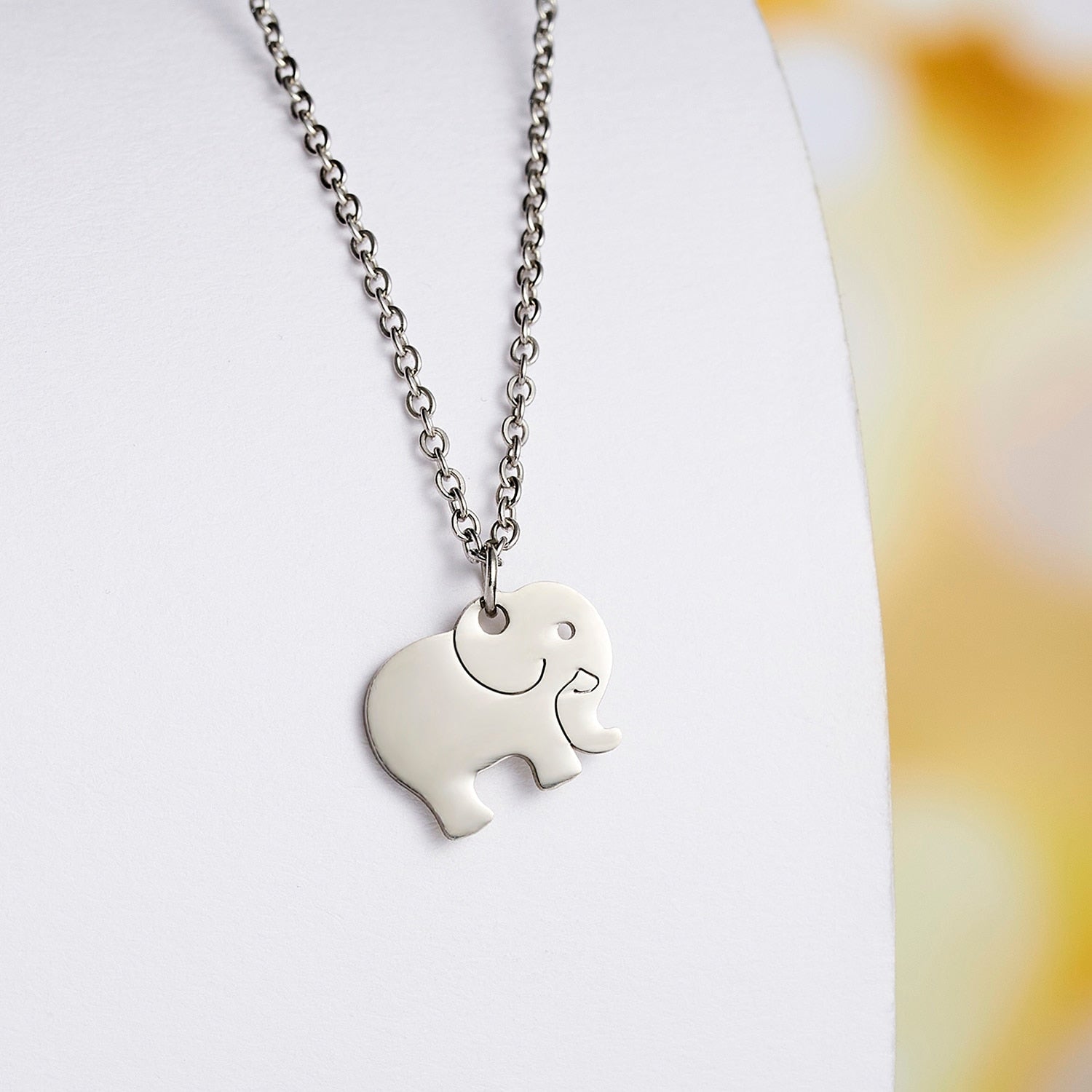 Women Fashion Yoga Lotus Pendant Necklaces