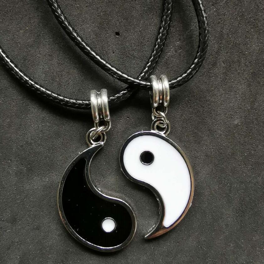 Tai Chi Yin Yang White Black Friendship Couples Necklaces