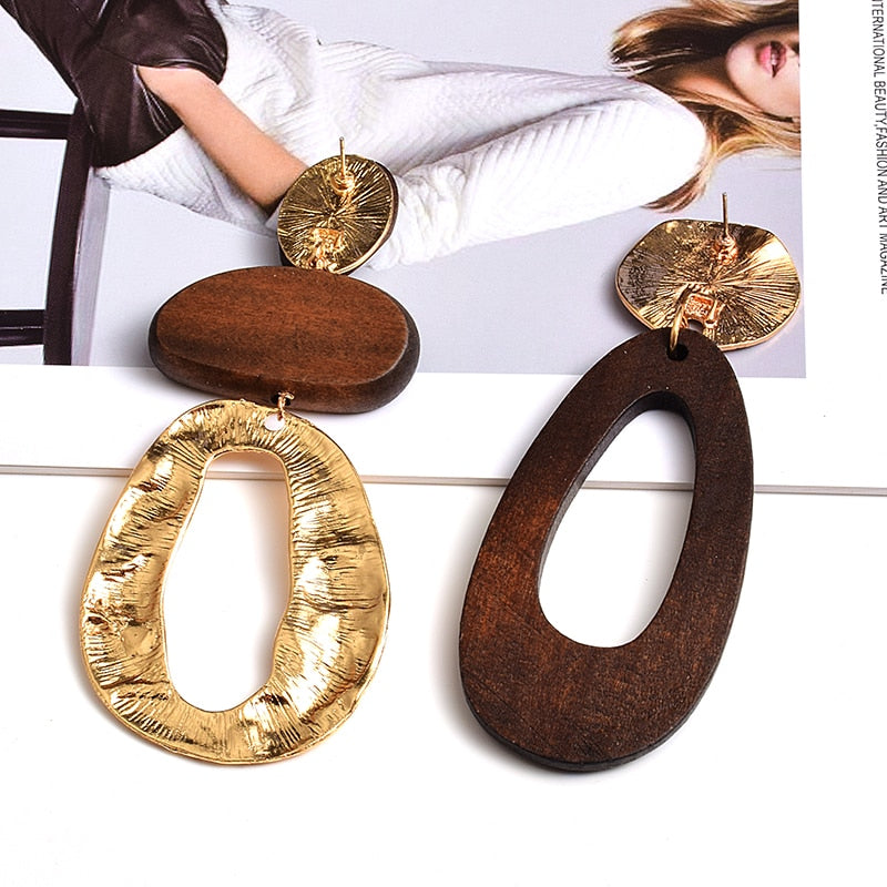 New Arrival Irregularly shaped wooden earring