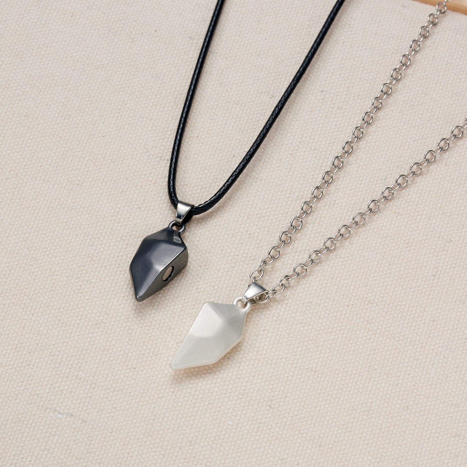 Magnetic  Astronaut Lovers Heart Pendant