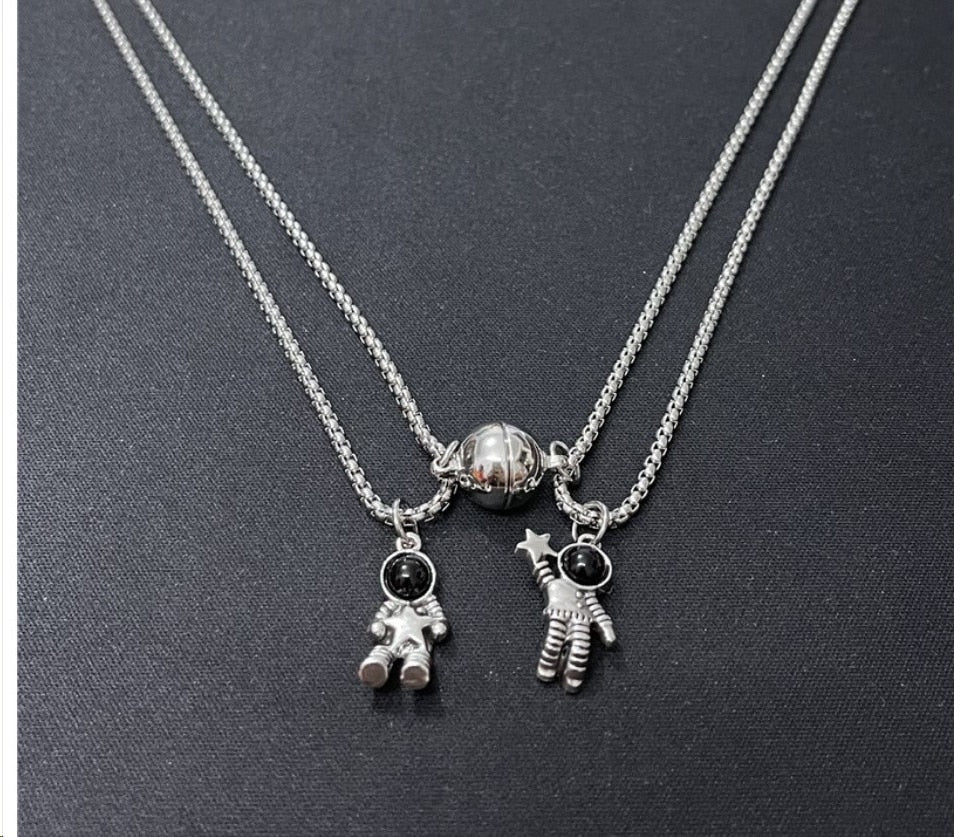 Magnetic  Astronaut Lovers Heart Pendant