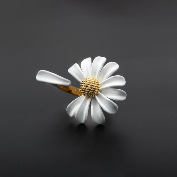 New Korean Style Long Daisy Flower Earrings