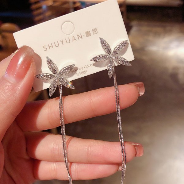 Korean Sweet Butterfly Rhinestone Earring