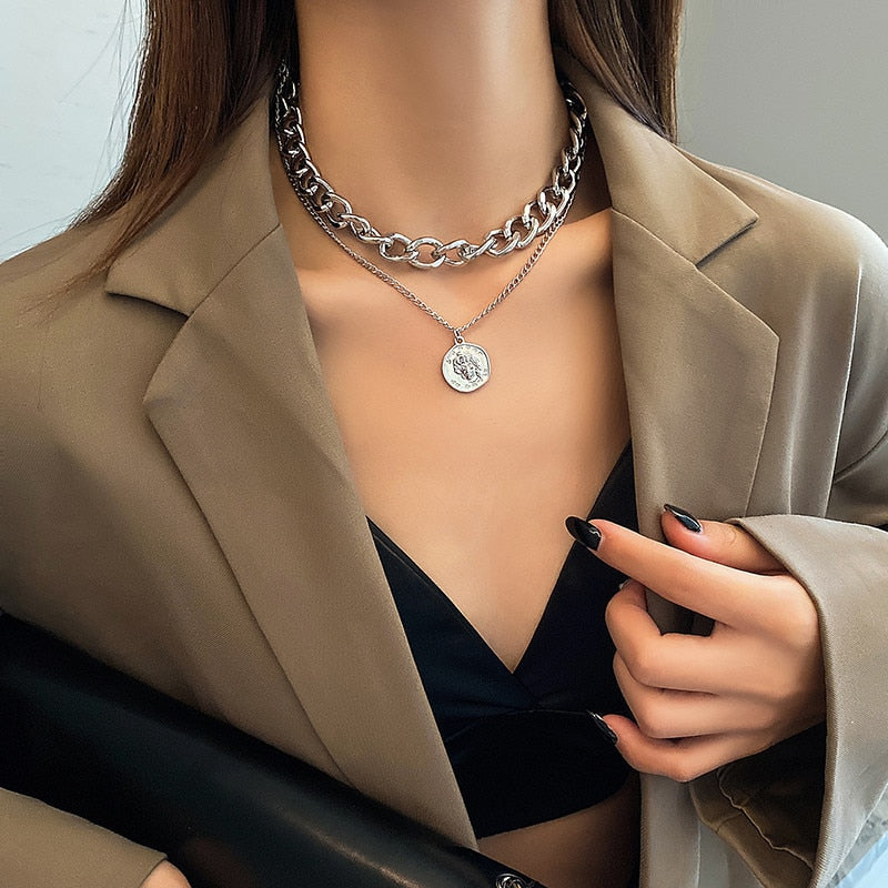 Retro Portrait Exaggerated Thick Chain Necklace