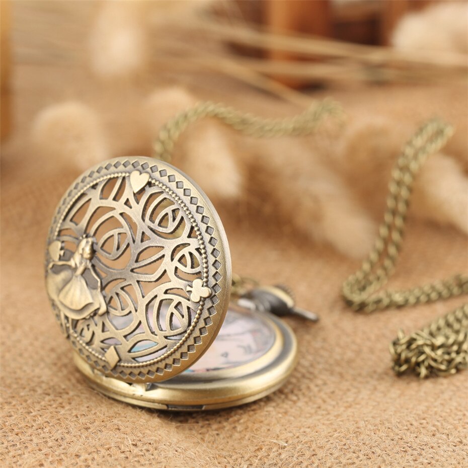 Theme Quartz Pocket Lovely Princess Roman Numerals Display Round Dial