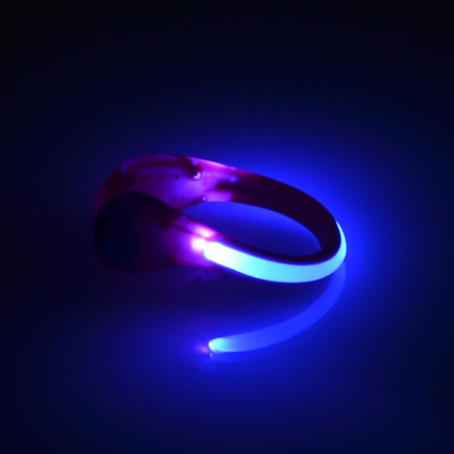 1 pcs USB LED Clip On Lights - Perfect for Night Runners