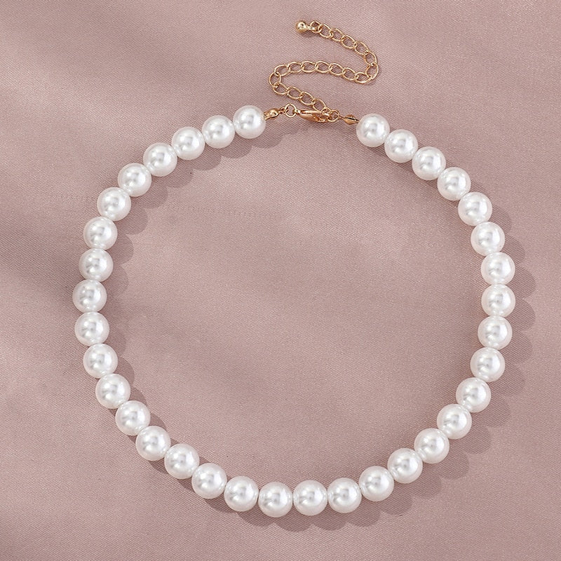 Vintage Imitation Pearl Choker Necklaces