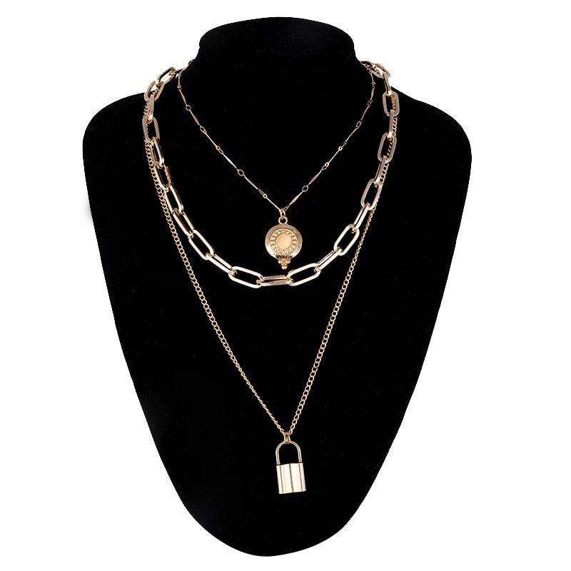 Lock Chain Necklace With A Padlock Pendants