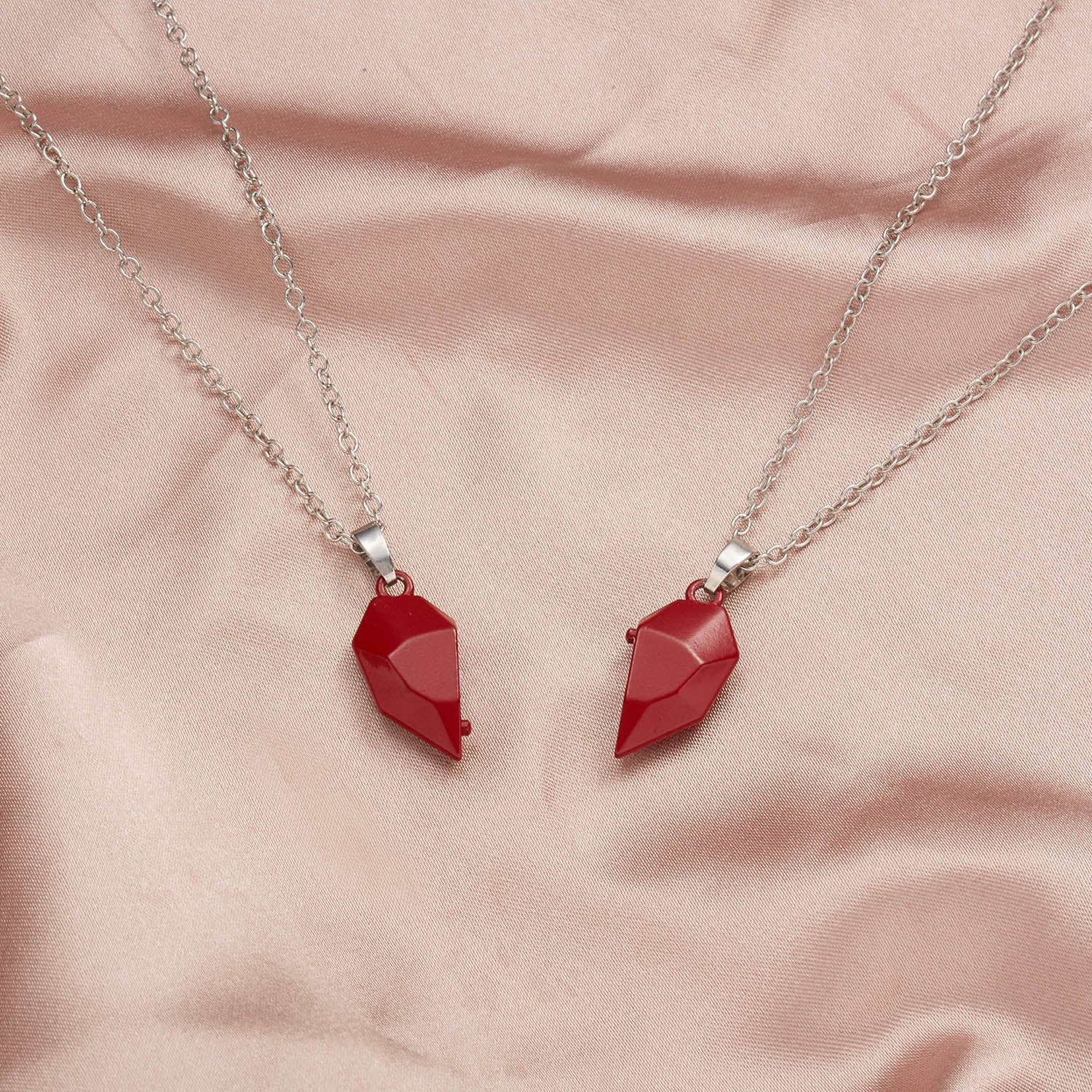 Magnetic  Astronaut Lovers Heart Pendant