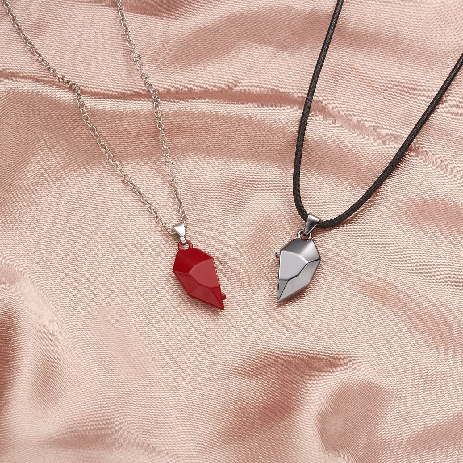 Magnetic  Astronaut Lovers Heart Pendant