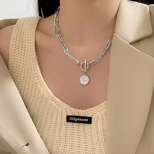 Thick Chain Toggle Clasp Gold Necklaces