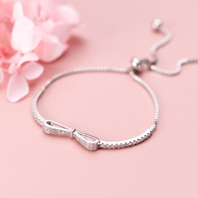 Delicate Flowers Copper Pave Setting Cubic Zircon Charm Bracelets