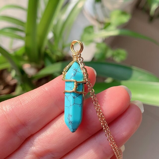 Natural Stone  Wire Wrap Crystal Necklace