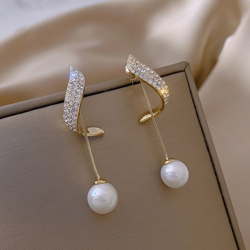 Elegant Simulated-pearl Tassel Long Crystal Earrings