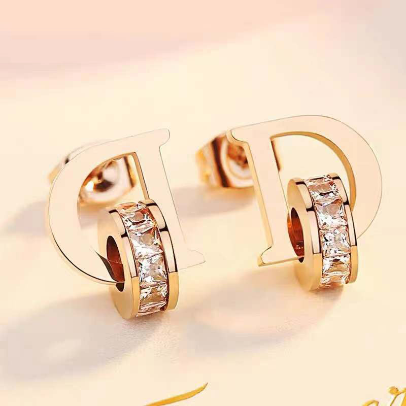 New titanium steel zircon D letter Circle Earrings