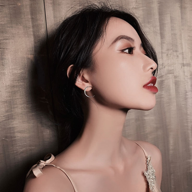 Korean Asymmetrical High Sensation Earrings