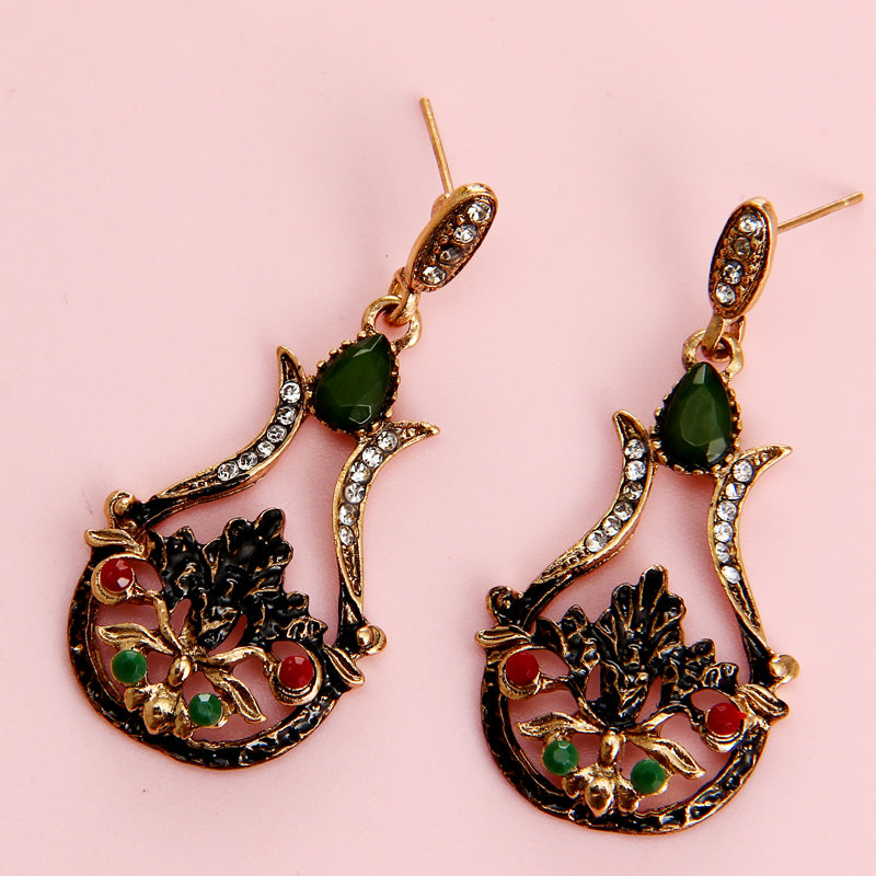 Bijouterie  Rhinestone Earrings and Necklace Set