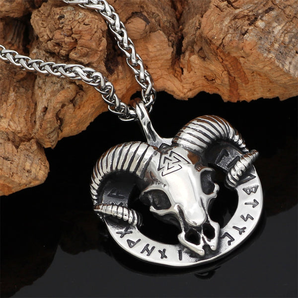 Colgante de cabeza de cabra de acero de titanio para hombre Never Fade