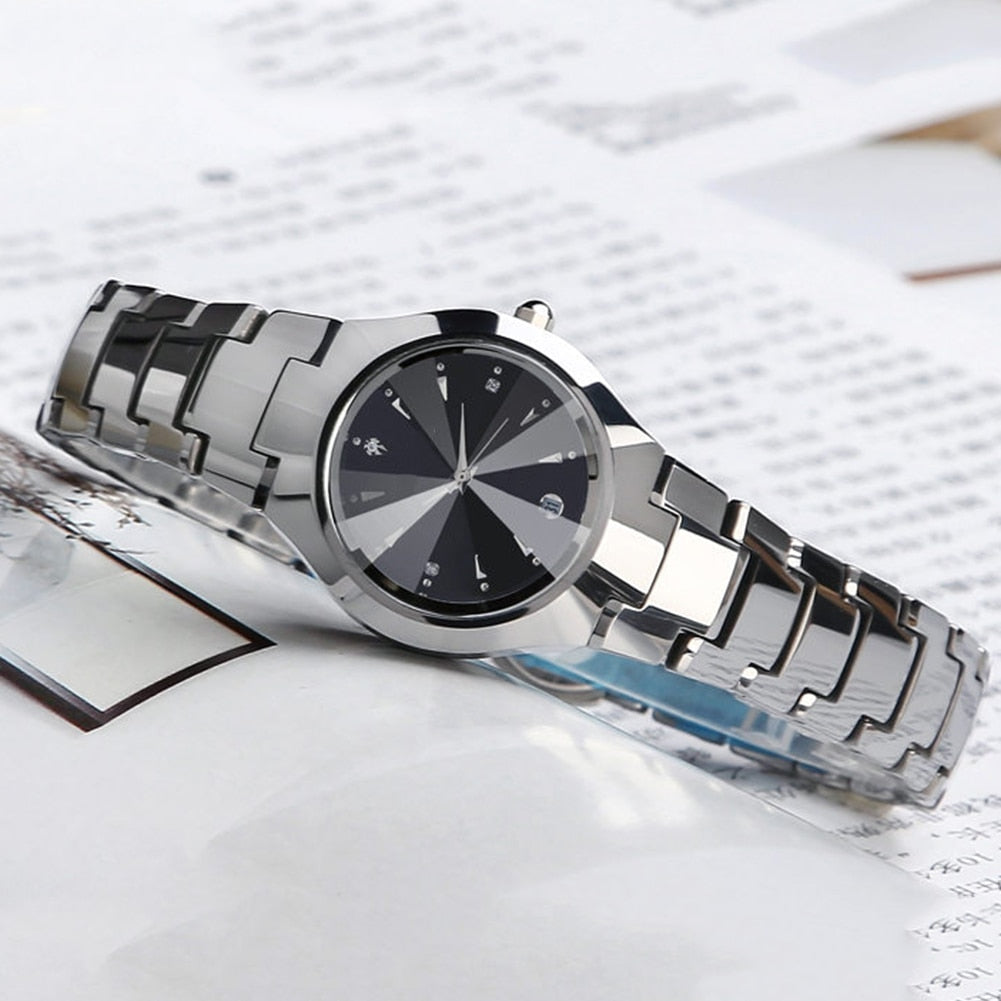Couple Round Dial Calendar Alloy Linked Strap Analog Quartz Wrist Watch