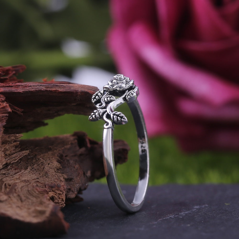 Black Rose with CZ Micro  Vintage Flower Rings