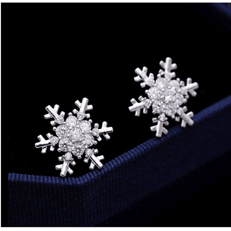 Personality elegant Prevent Allergy snowflake Fashion Stud Earrings
