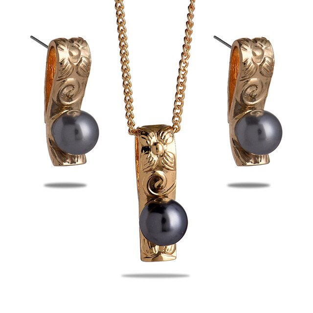 Different Color Drop Pearl Necklace Set