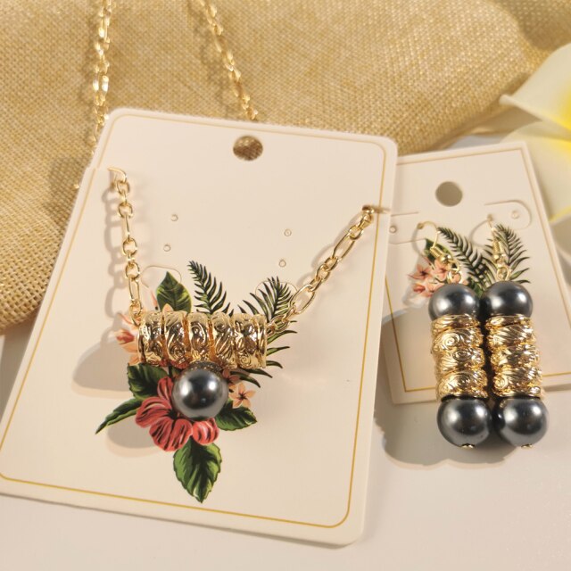 Different Color Drop Pearl Necklace Set