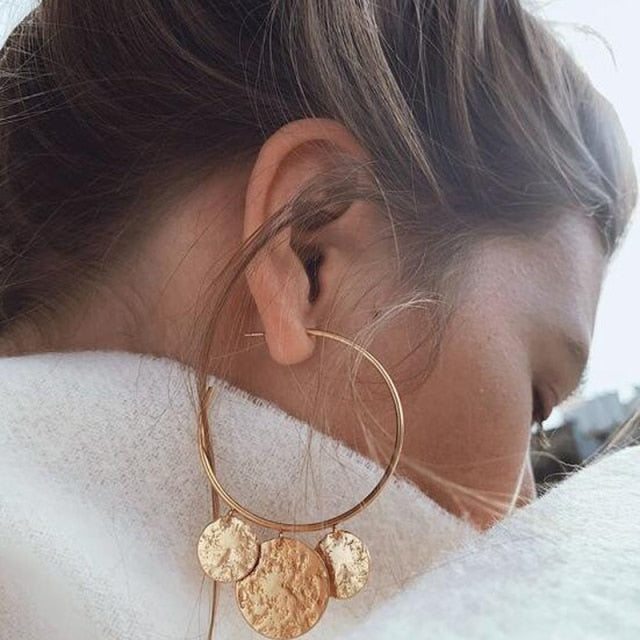 Charms Gold Big Flowers Statement Earrings