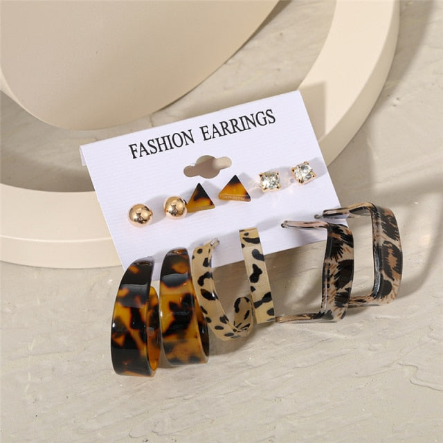 Trendy Exquisite Pearl Metal Earrings Set