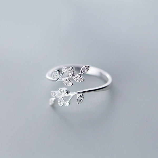 Personality Silver Color Crystal Leaf Rings For Women