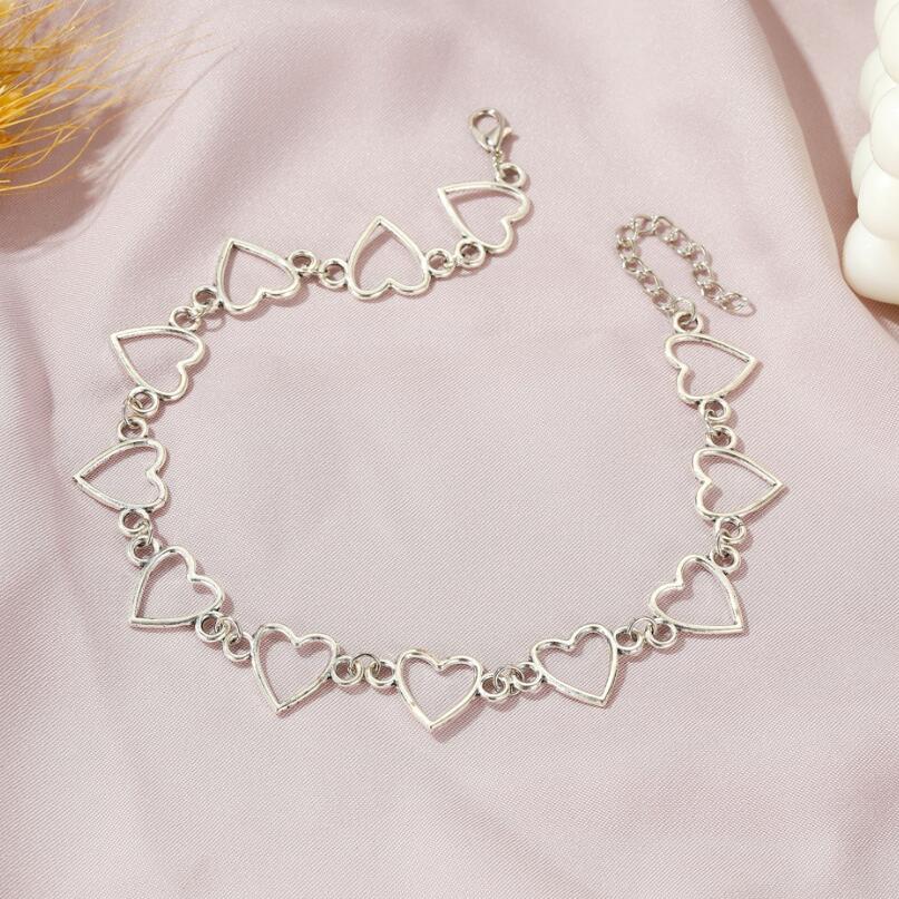 Hollow Heart Neck Chains Choker Necklaces