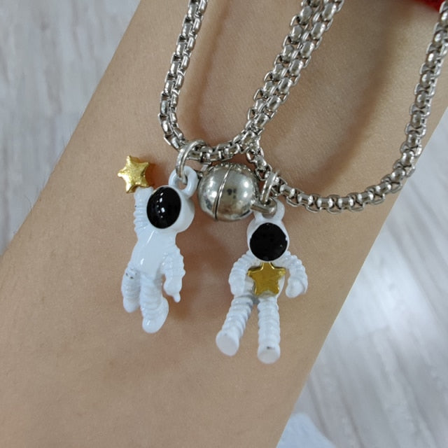 Magnetic  Astronaut Lovers Heart Pendant