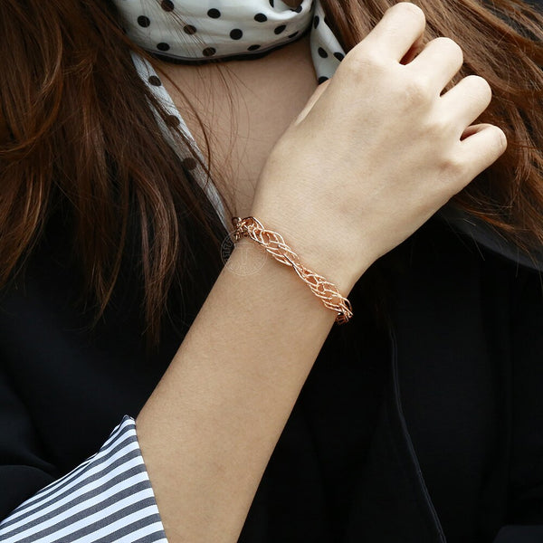 Pulseras de cadena ovalada con forma de corazón y flores talladas a la moda