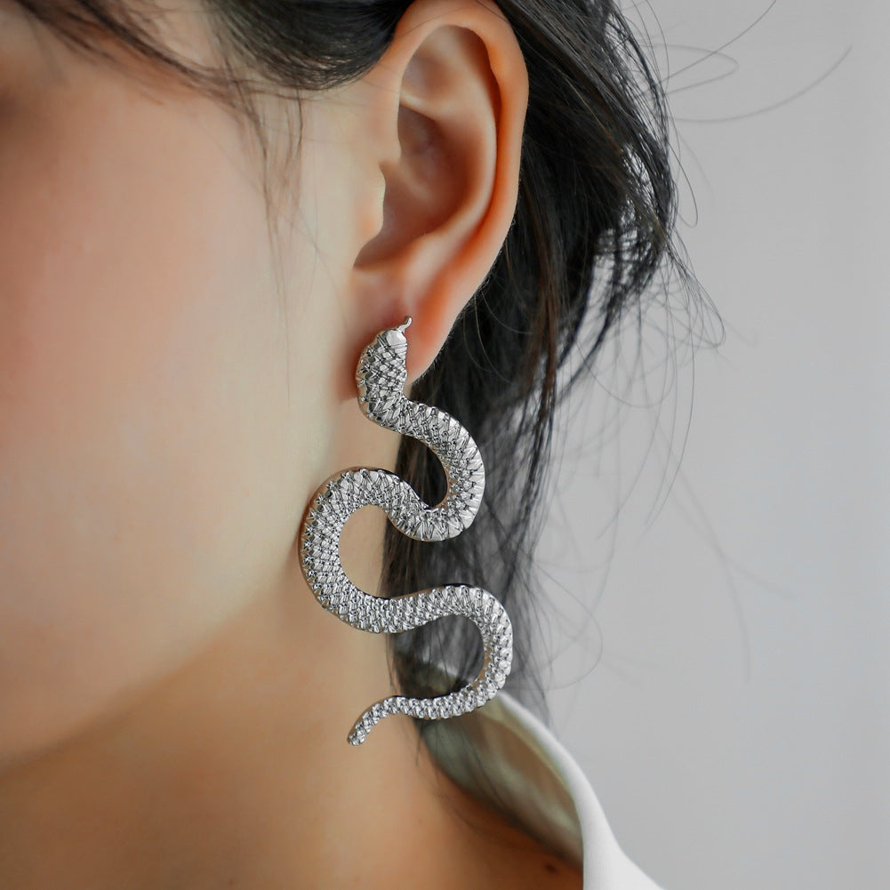 Personality Gold Color Metal Animal Long Drop Earrings