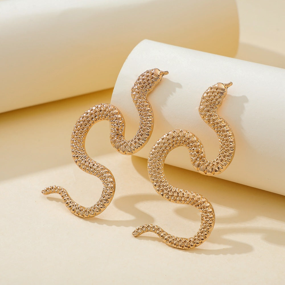 Personality Gold Color Metal Animal Long Drop Earrings